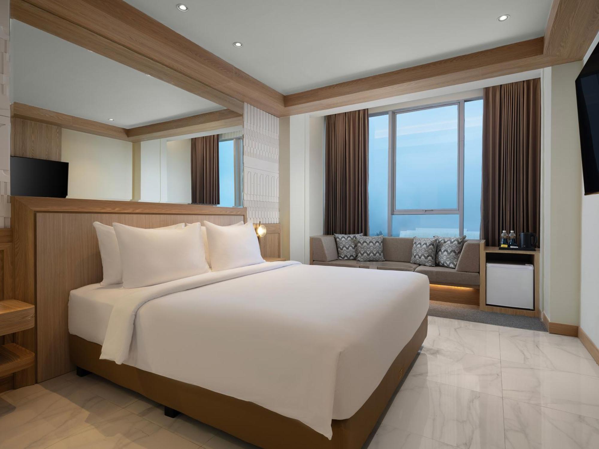 Hotel Golden Hill By Golden Tulip Tlekung Exteriér fotografie