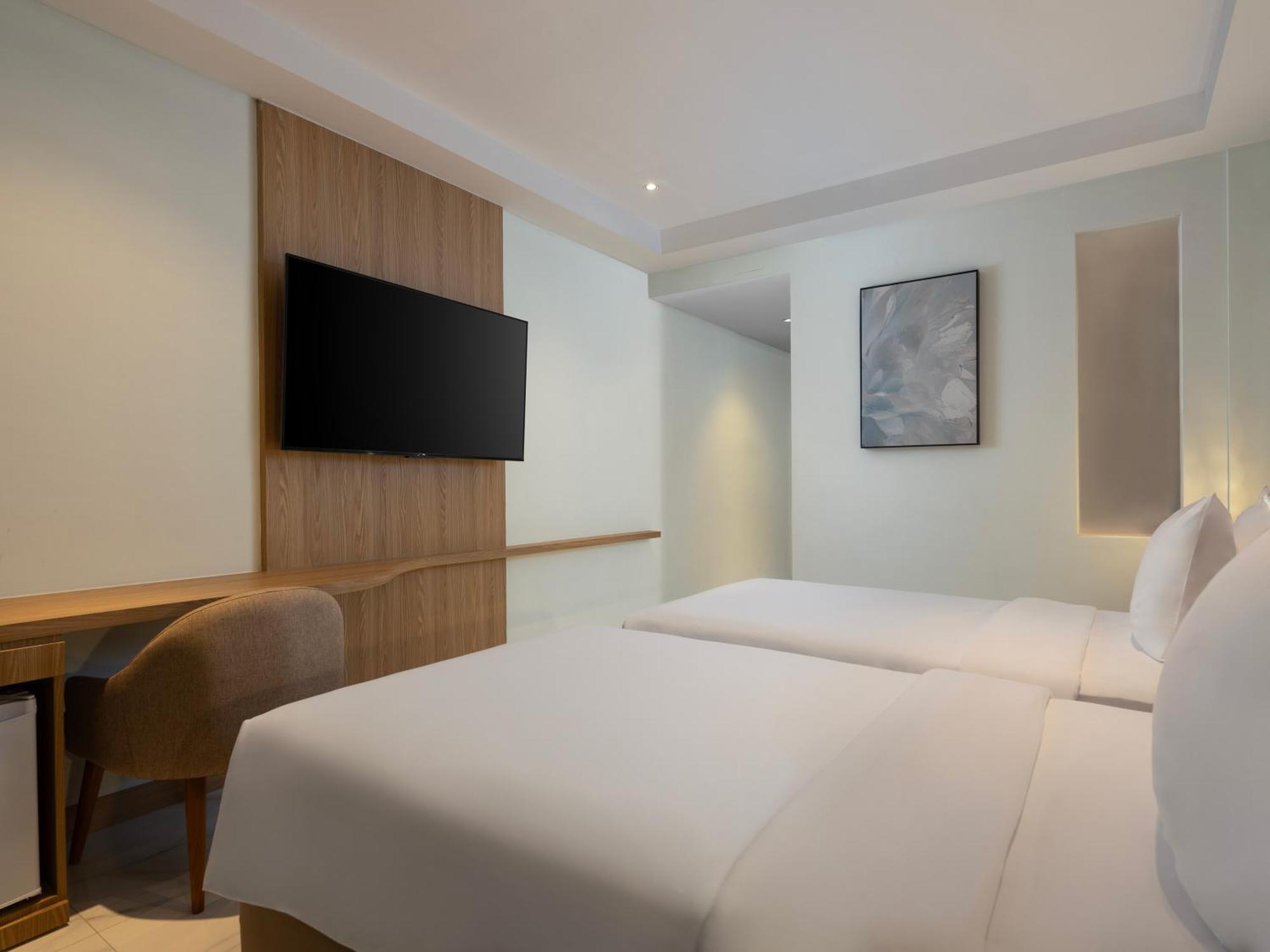 Hotel Golden Hill By Golden Tulip Tlekung Exteriér fotografie